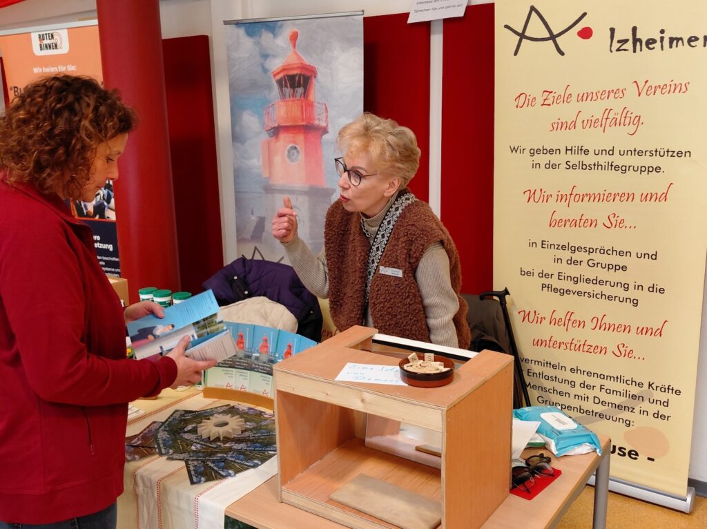 Es gab Gespräche und Informationen zu den Angeboten der Alzheimergesellschaft.